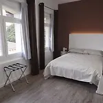Oleum Hotel 2*