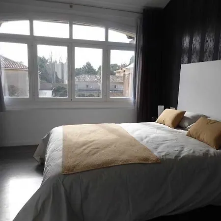 Hotel Oleum 2*