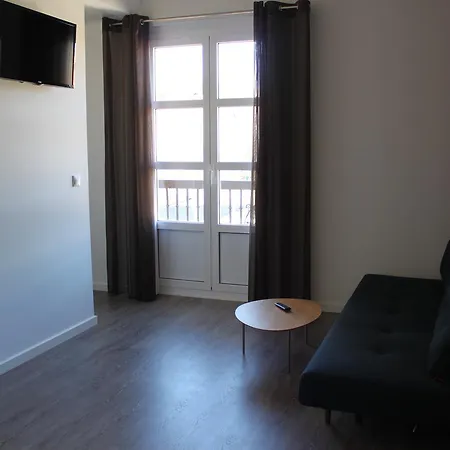 Oleum Hotel 2*