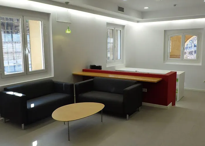 Oleum Hotel Belchite